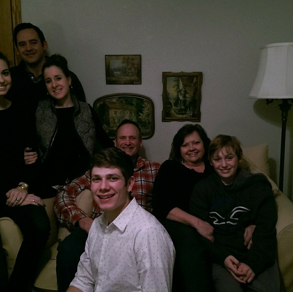 Meet your Posher, Becky - Picture 4 of 8